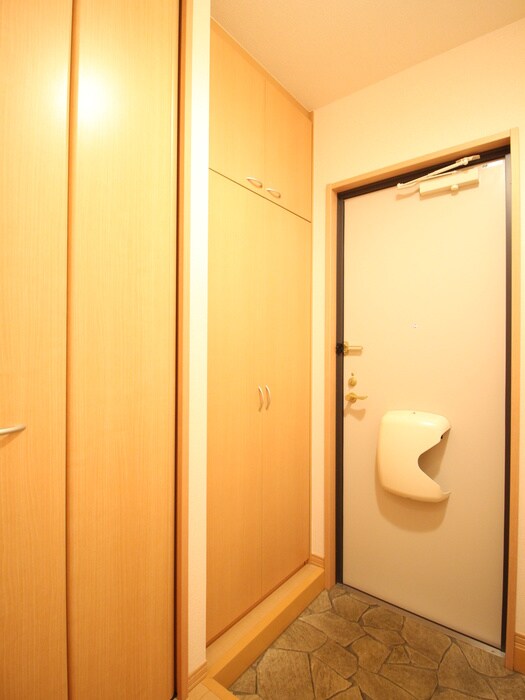 物件内観写真18　(靴箱)