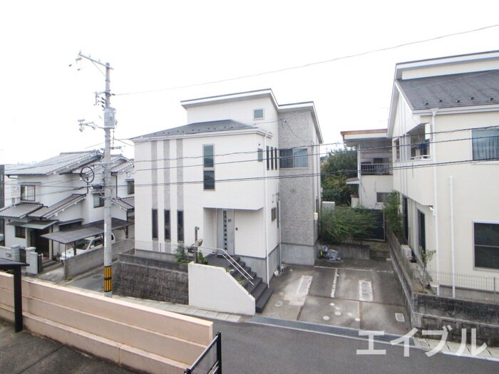 物件内観写真18　(室内からの展望)