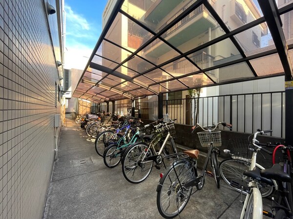 駐輪場