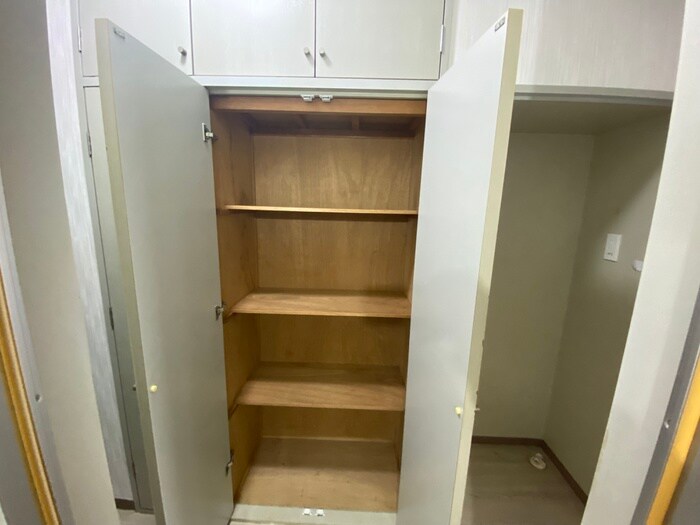 物件内観写真14　(収納)