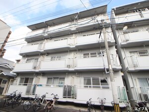 第１植木コ－ポ外観写真