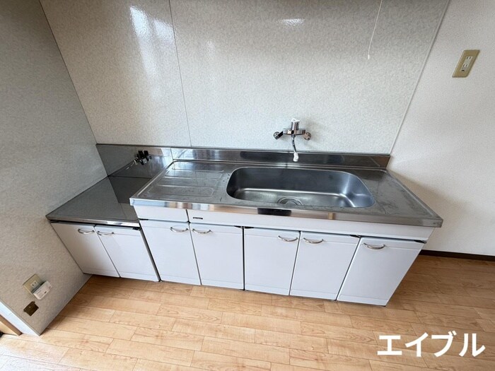 レジオンドヌール南栄のキッチン