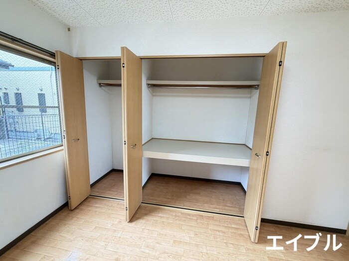 物件内観写真14　(収納)