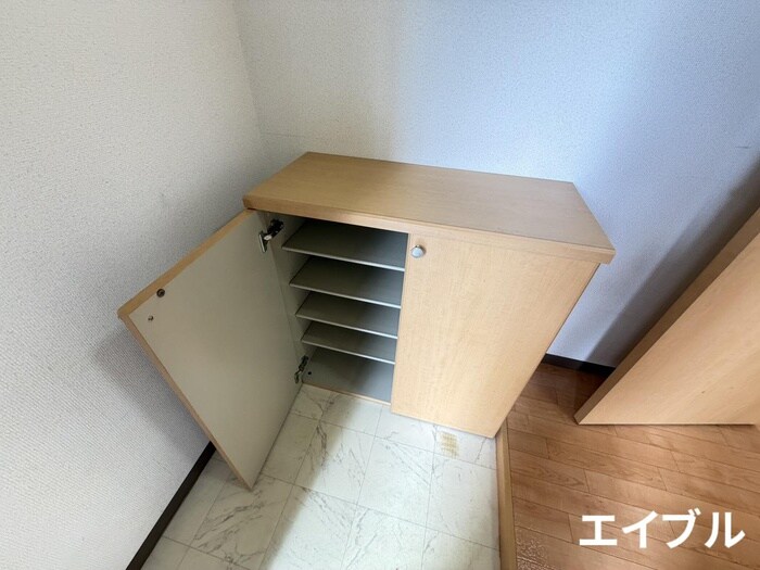 物件内観写真16　(靴箱)