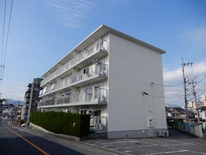 コーポカズタ外観写真