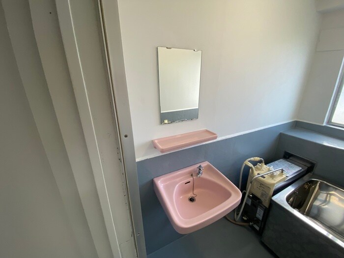 物件内観写真10　(洗面)