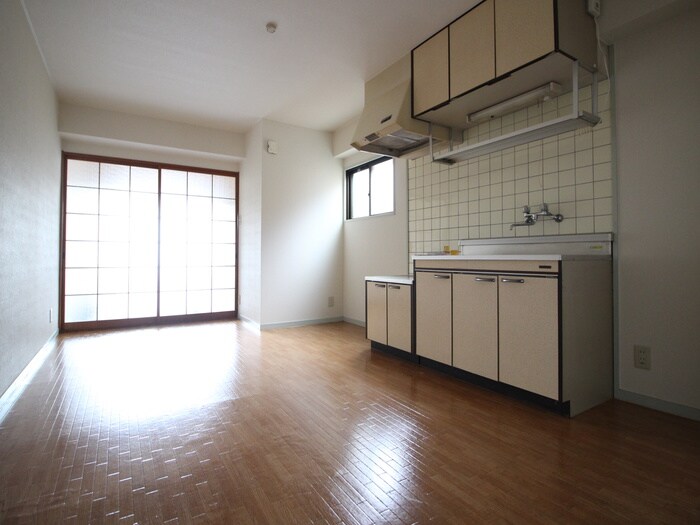 物件内観写真19　(居室)