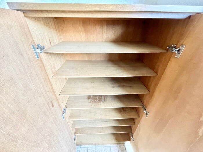 物件内観写真13　(靴箱)