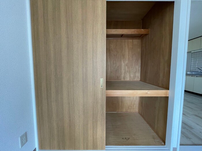 物件内観写真17　(収納)