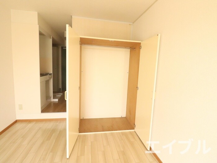 物件内観写真10　(収納)