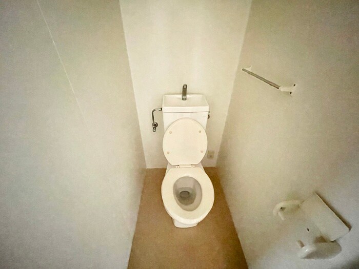 物件内観写真9　(トイレ)