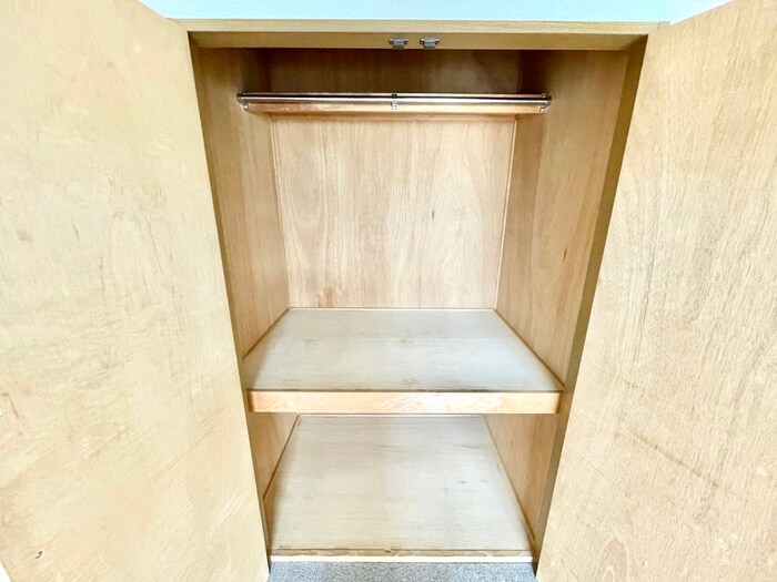 物件内観写真13　(収納)