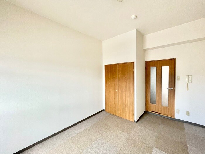 物件内観写真21　(居室)