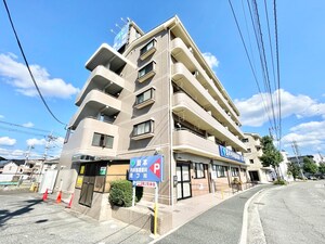 ベータビル外観写真