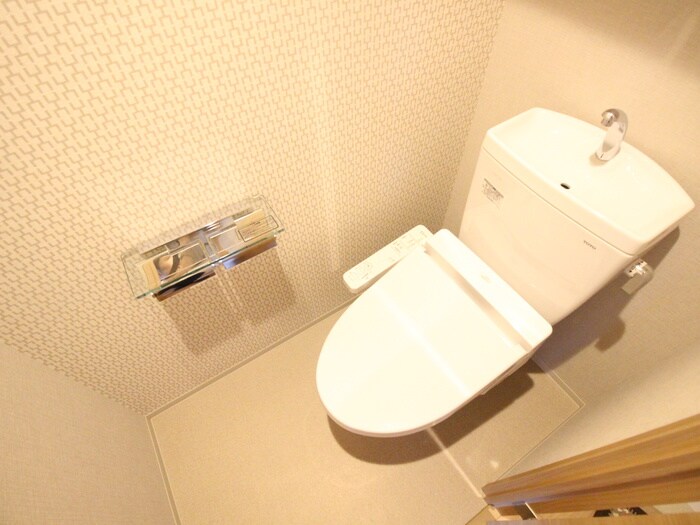 物件内観写真10　(トイレ)