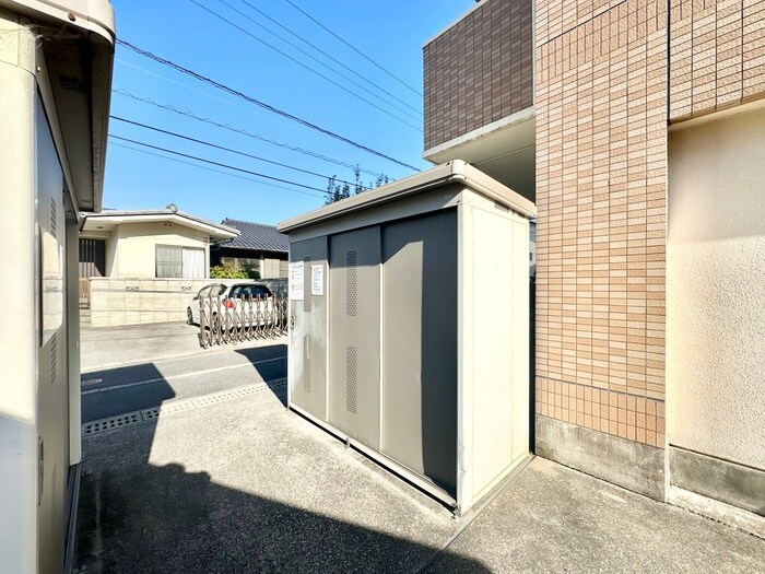 物件外観写真6　(建物設備)