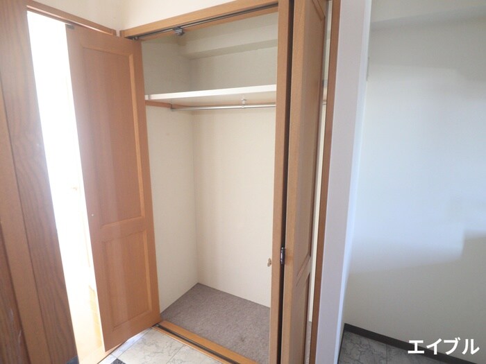 物件内観写真13　(収納)