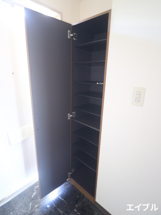 物件内観写真16　(靴箱)