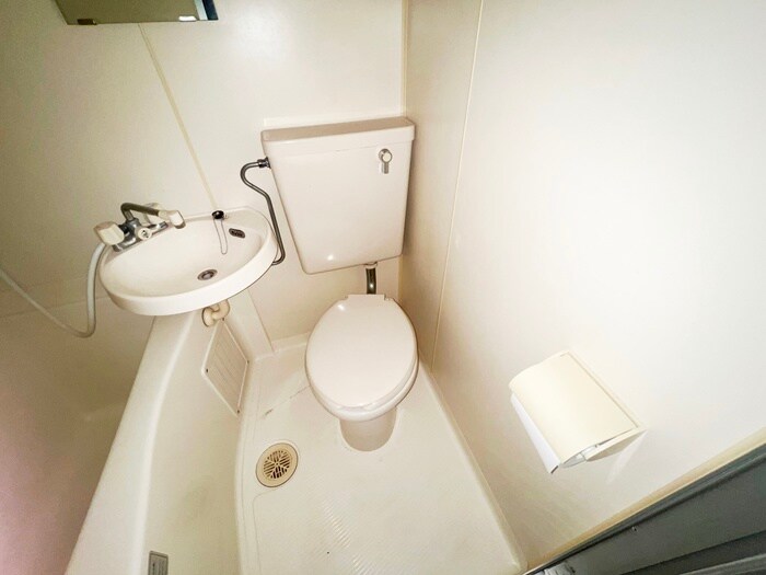 物件内観写真9　(トイレ)