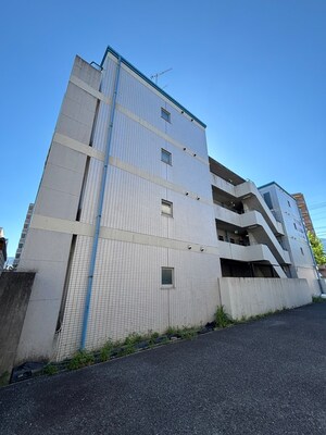 ロイヤルガーデン外観写真