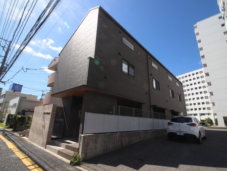 Ｆｅｌｉｃｅ　Ｍｉｎａｍｉ外観写真