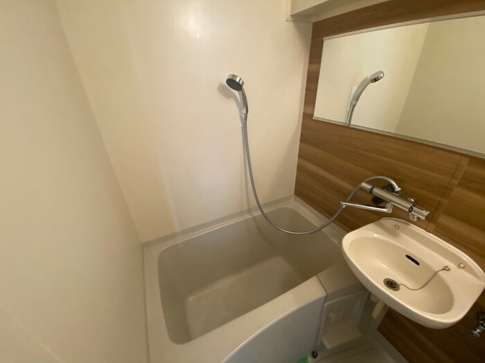 物件内観写真9　(バス／シャワールーム等)