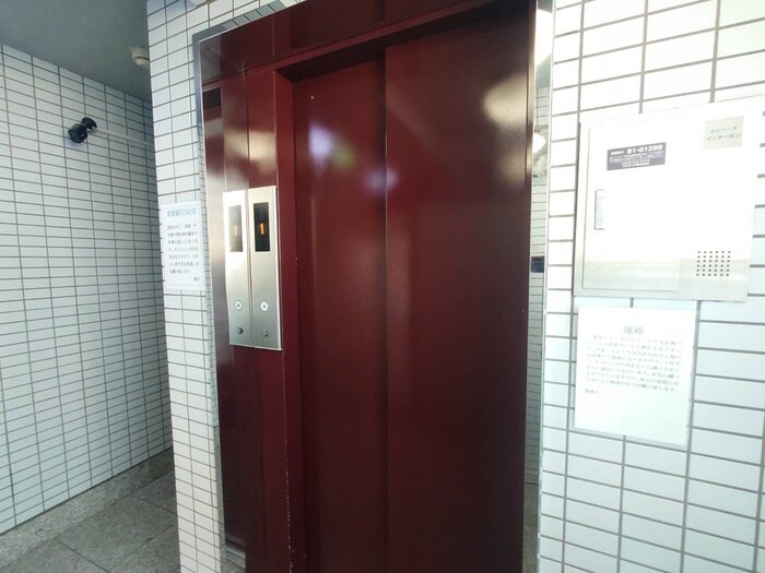 物件外観写真6　(建物設備)