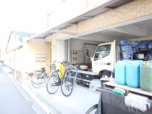 駐輪場