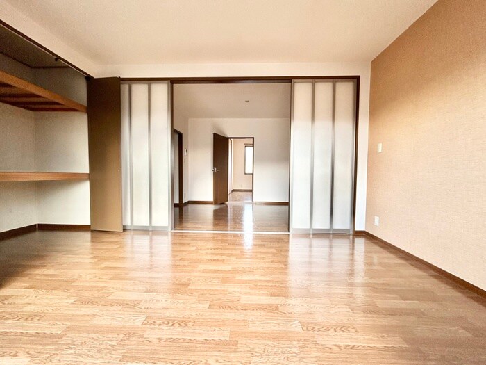 物件内観写真7　(居室)