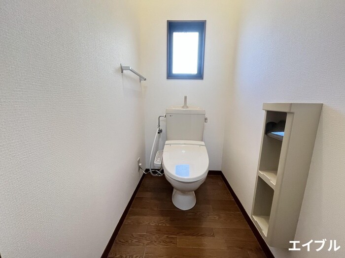 物件内観写真10　(トイレ)