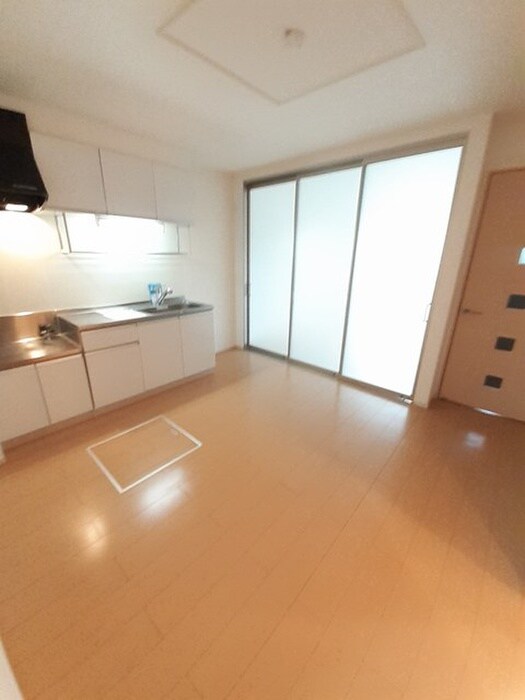 物件内観写真1　(居室)