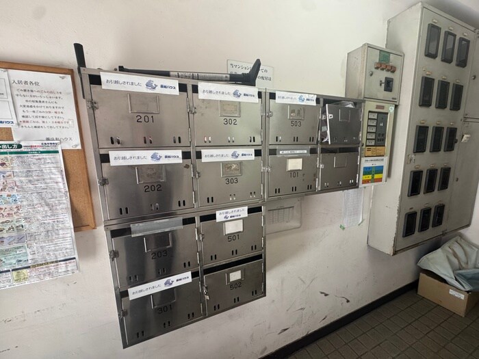 物件外観写真4　(建物設備)