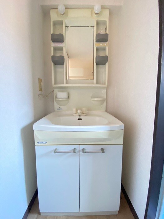 物件内観写真11　(洗面)