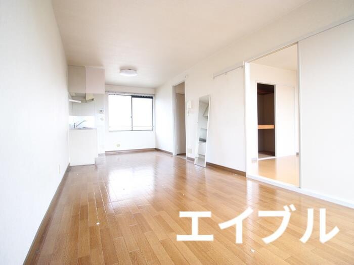 物件内観写真9　(居室)