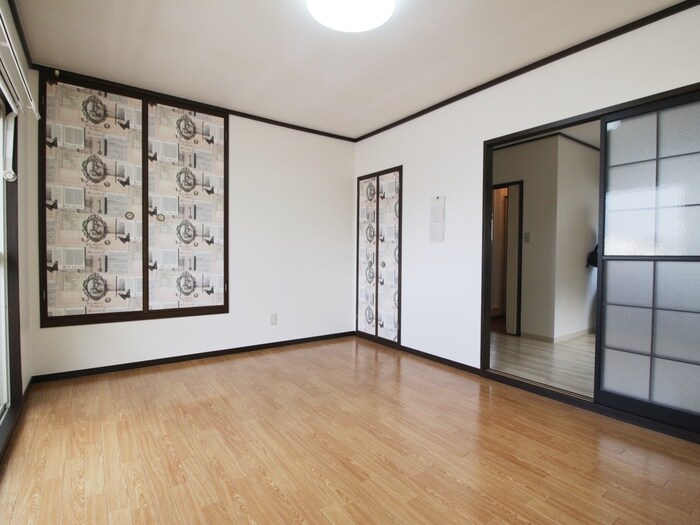 物件内観写真4　(居室)