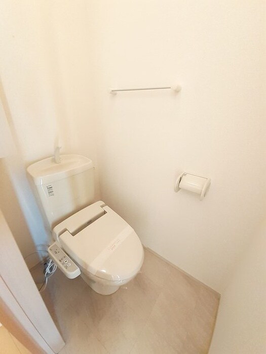 物件内観写真9　(トイレ)