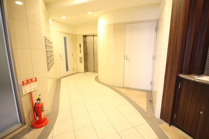 ルービンス十日市のエントランス部分