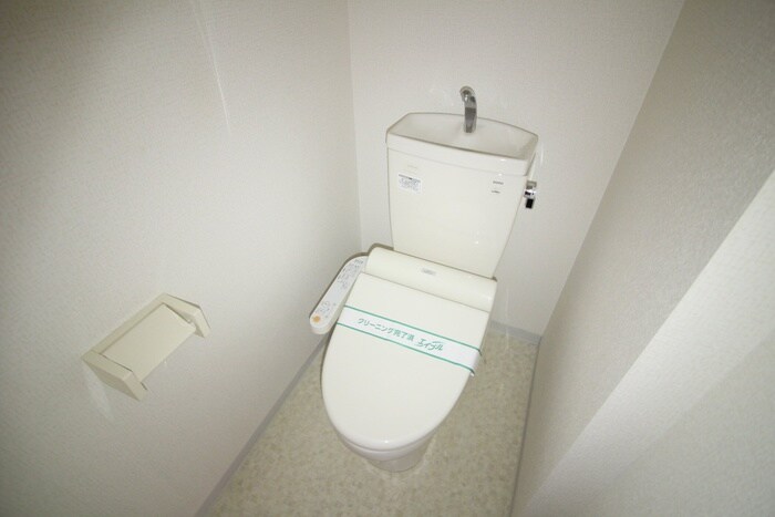 物件内観写真12　(トイレ)