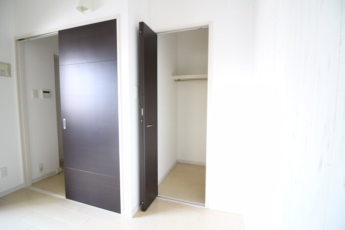 物件内観写真15　(収納)