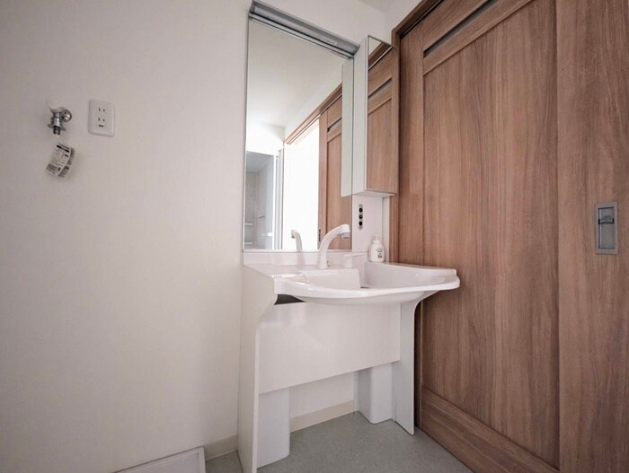 物件内観写真21　(洗面)