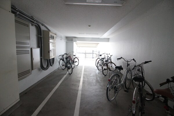 駐輪場