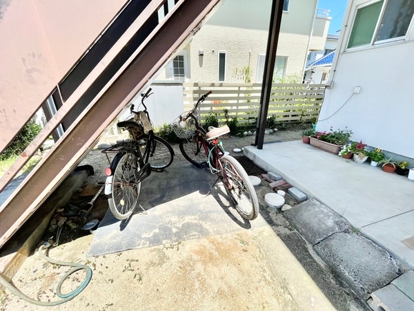 駐輪場