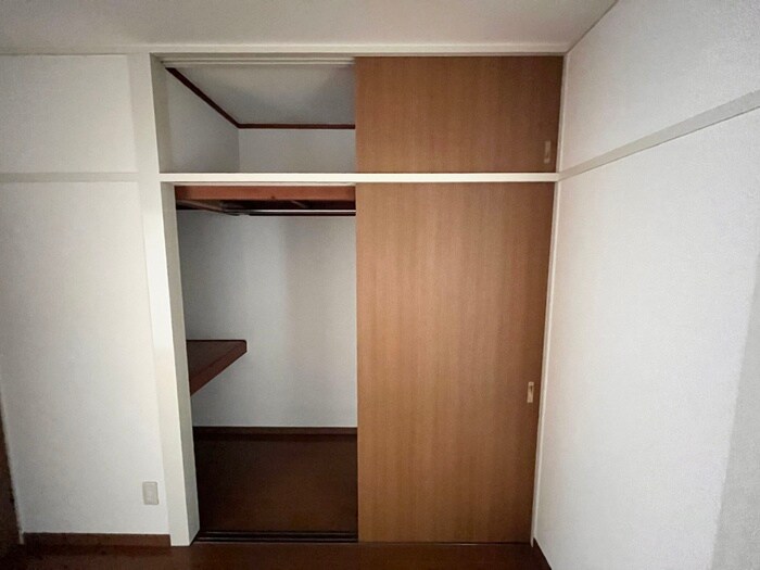 物件内観写真18　(収納)