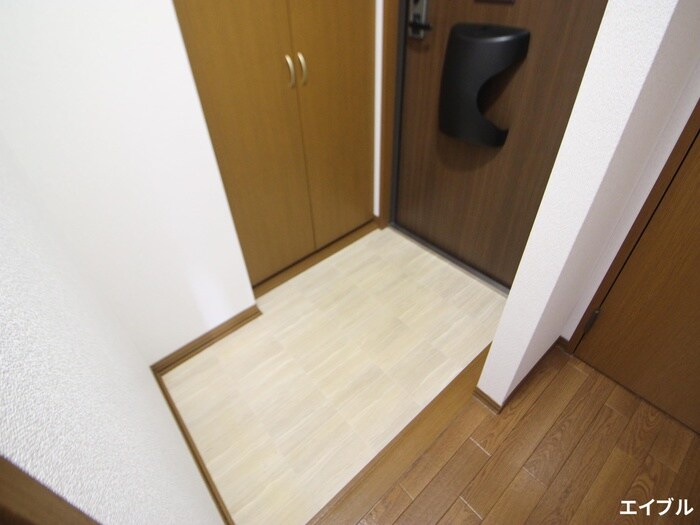 物件内観写真19　(玄関)
