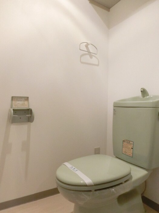 物件内観写真12　(トイレ)