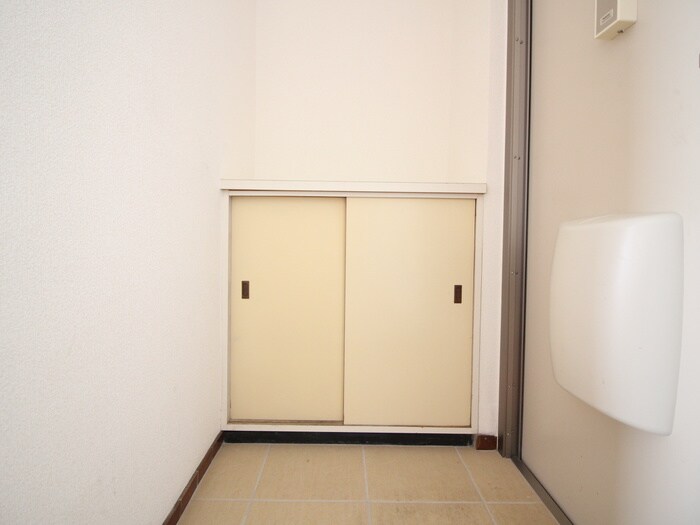物件内観写真18　(靴箱)