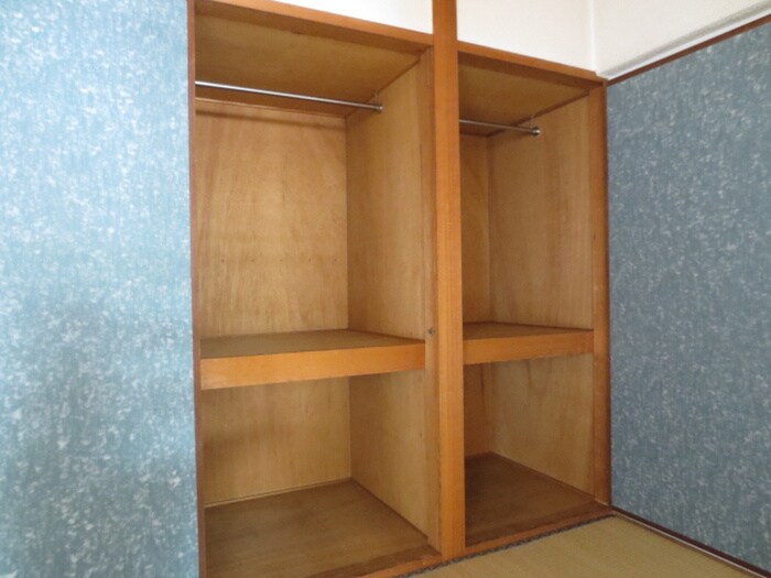 物件内観写真12　(収納)