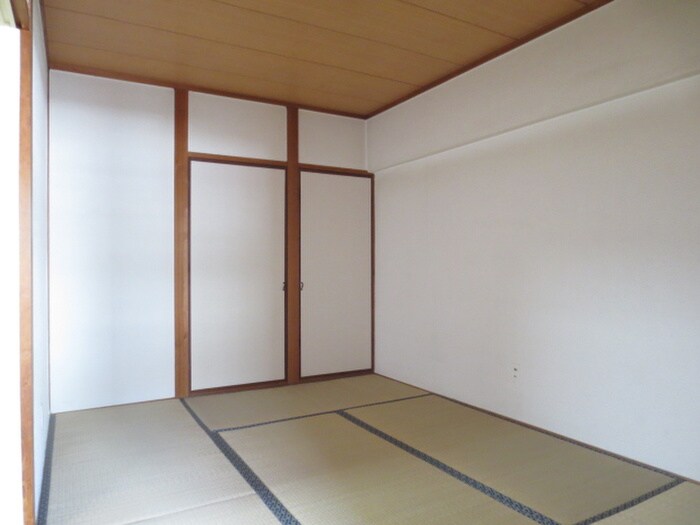 物件内観写真15　(居室)