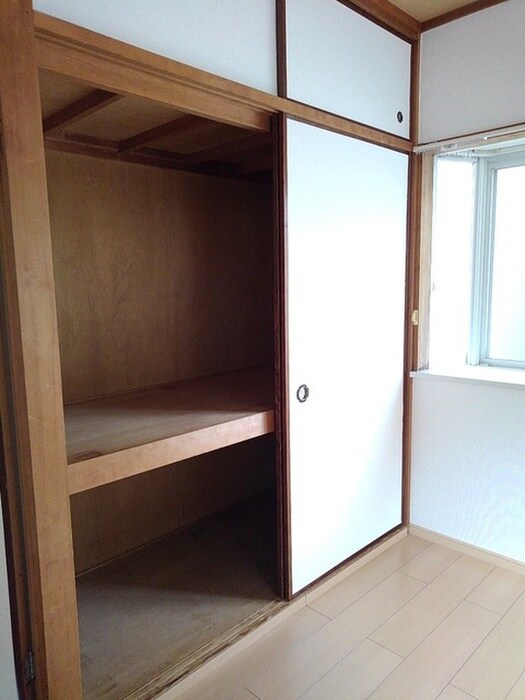 物件内観写真11　(収納)