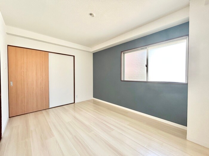 物件内観写真8　(居室)